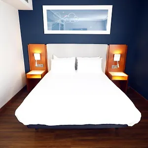 Travelodge Madrid Aeropuerto Hotel Coslada