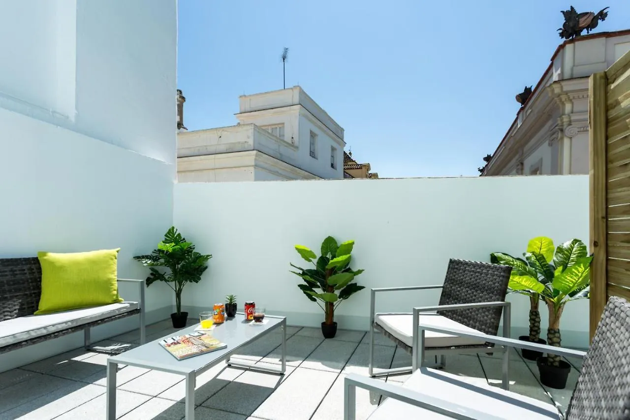 La Puerta De Palacio - Adults Only Seville Hotel